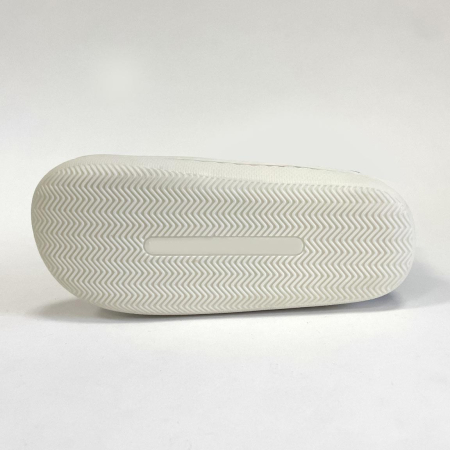 Papuci de casa pufosi cu talpa groasa Gabby's Dollhouse [3]