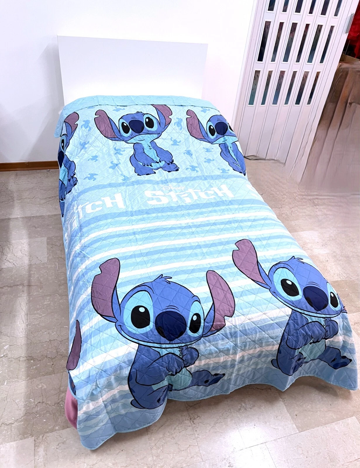 Patura primavara-vara Lilo & Stitch, 250x150 cm [1]