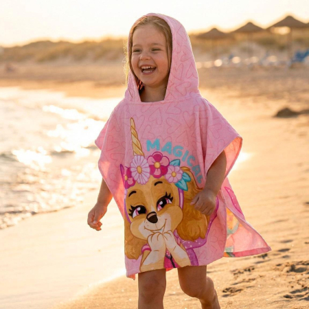 Prosoape si halate de baie copii - Prosop poncho poliester, Magical Paw Patrol, 54x110 cm