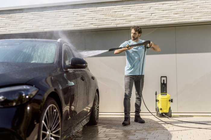 Aparat de Spalat cu Presiune Karcher K 5 WCM Premium, 2100 W, 145 bar, 500 l/h, pentru spatii exterioare si auto, Galben pukika.ro [8]