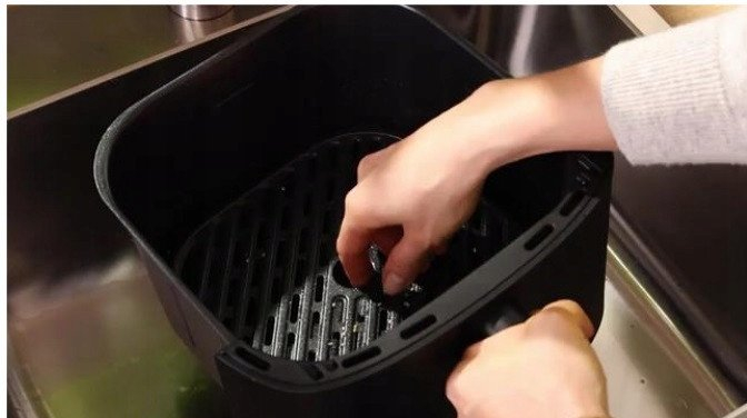 Friteuză cu Aer Cald Bosch Serie 4, 2050 W, Capacitate 6.1 L, Touch, Grill, Negru pukika.ro [4]