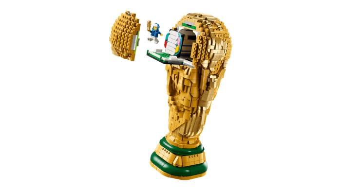 LEGO® Editions Sports - Trofeul oficial al Cupei Mondiale FIFA 43020, 2842 piese. pukika.ro [2]
