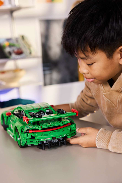 LEGO® Technic - Masina Porsche 911 GT3 R REXY AO Racing 42224, 1313 piese pukika.ro [11]