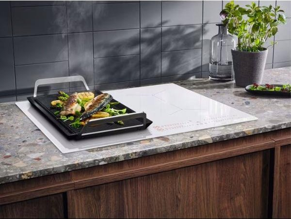 Plită cu Inducție Electrolux CIS62450FW, 59 cm, 4 Zone, Hob2Hood, Funcție Bridge, PowerBoost, Timer, Alb pukika.ro [3]