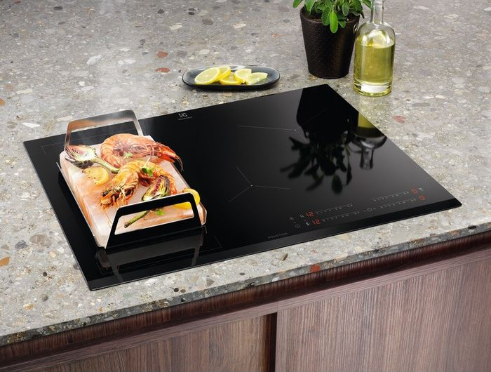 Plită cu Inducție Electrolux EIV734, 71 cm, 4 Zone, FlexiBridge®, PowerBoost, Hob2Hood®, TouchControl, Negru pukika.ro [8]