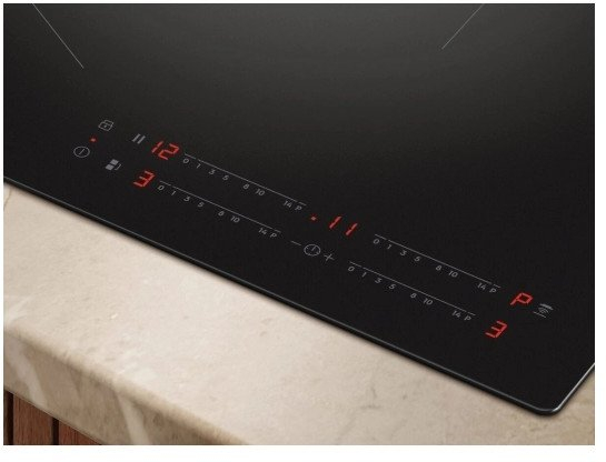 Plită cu Inducție Electrolux EIV83443CT, 78 cm, 4 Zone FlexiBridge, Funcție PowerBoost, Hob2Hood, Control Touch, Negru pukika.ro [4]
