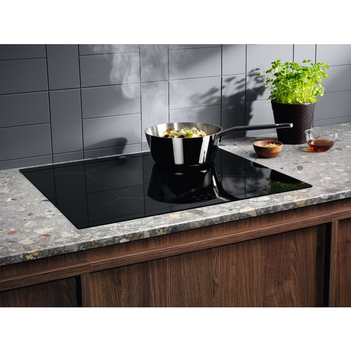Plită cu Inducție Electrolux LIL61434C, 60 cm, 4 Zone, Touch Control, Funcție PowerBoost, Negru pukika.ro [8]
