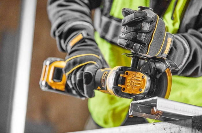 Polizor Unghiular DeWALT, 18 V, disc 125 mm, 9000 RPM, cu acumulator si incarcator, Galben pukika.ro [3]