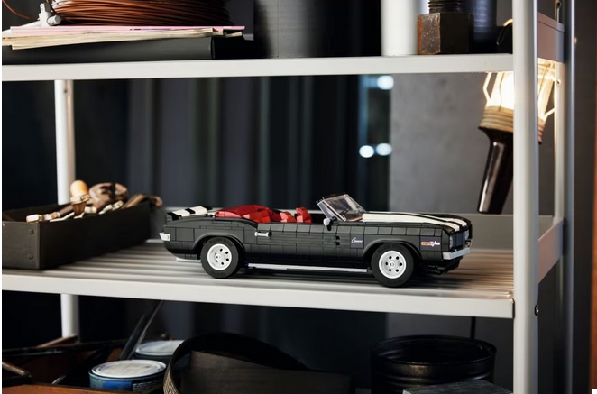 LEGO Icons - Chevrolet Camaro Z28 10304 pukika [2]