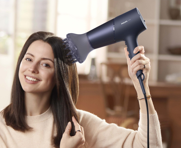 Uscător de Păr Philips, 2300 W, 6 viteze, 6 trepte temperatură, difuzor, Navy pukika.ro [6]