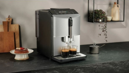 Espressor Automat Siemens TF303E01, 1300 W, 15 bar, Cappuccino, Latte, Touch, Rezervor 1.4 L, Negru/Argintiu pukika.ro [3]