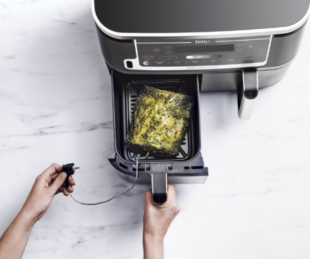 Friteuză cu Aer Cald Ninja AF451EU, 2470 W, Capacitate 9.5 L, Senzor Temperatură, 6 Funcții de Gătit, Coșuri Duble, Display Digital, Negru pukika.ro [6]