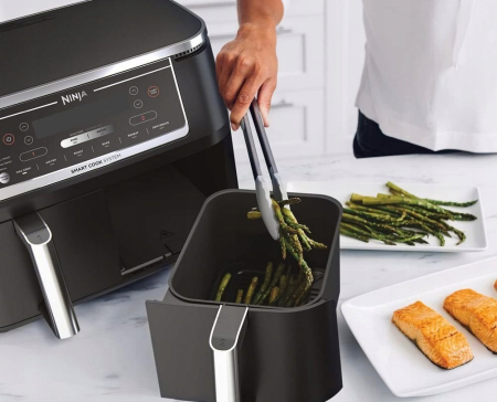 Friteuză cu Aer Cald Ninja AF451EU, 2470 W, Capacitate 9.5 L, Senzor Temperatură, 6 Funcții de Gătit, Coșuri Duble, Display Digital, Negru pukika.ro [4]