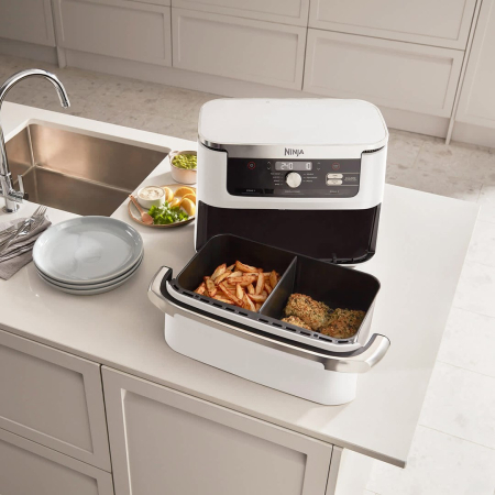 Friteuză cu Aer Cald Ninja AF500EUWH, 2470 W, Capacitate 10.4 L, 2 Zone de Gătit, Funcții Multiple, Display Digital, Alb pukika.ro [4]
