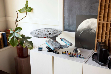 LEGO® Icons - Star Trek: U.S.S. Enterprise NCC-1701-D™ 10356, 3600 piese - pukika.ro [17]