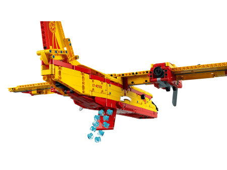 LEGO® Technic - Avion de pompieri 42152, 1134 piese pukika.ro [3]
