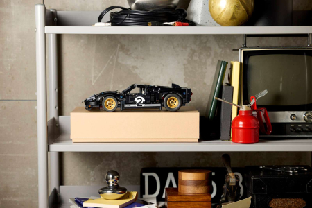 LEGO® Technic Masina de curse 1966 Ford GT40 MKII 42223, 793 piese [9]