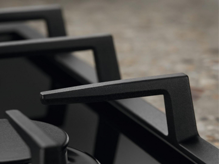 Plită pe Gaz Electrolux KGG64362K, 59 cm, 4 Arzătoare, Grătare Fontă, Negru pukika.ro [3]