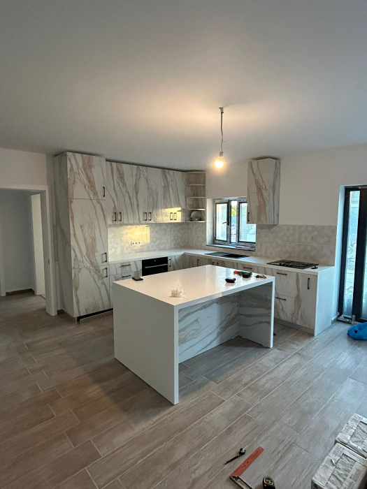 Mobilier pe comanda pentru casa George [2]