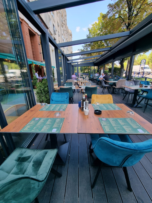 Mobilier terasa Trattoria l'oroscopo - Bucuresti [5]