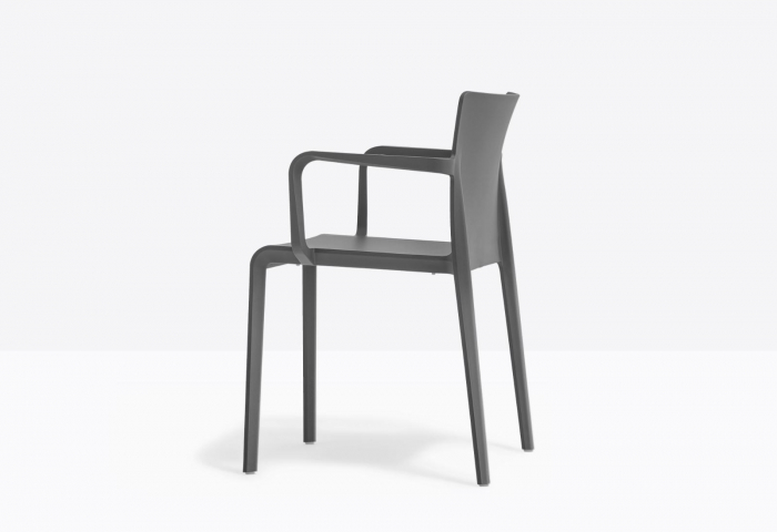 Scaun cu brate Volt 675 [3]