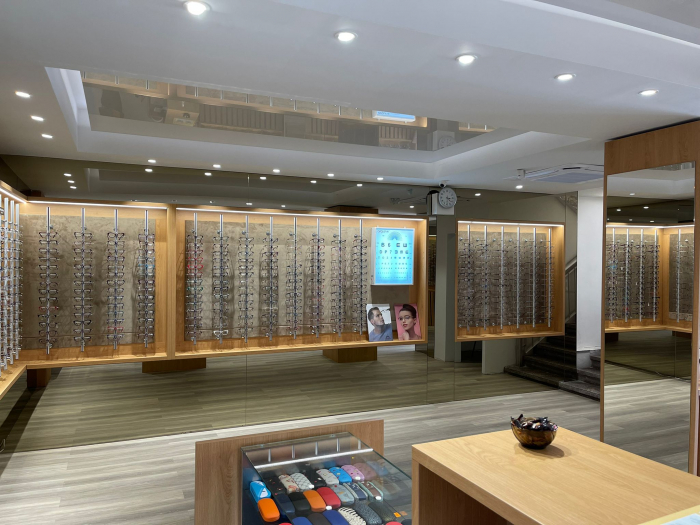 Amenajare Clinica Optica medicala Galati [6]