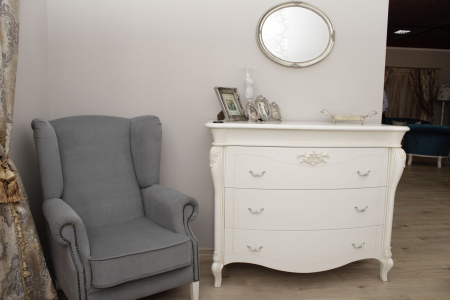Mobilier pentru casa - Comoda cu 3 sertare Pur 014