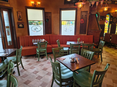 Mobilier DERBY Pub & Restaurant [0]