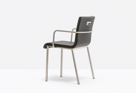 Mobilier HoReCa - Scaun cu brate Kuadra XL 2494