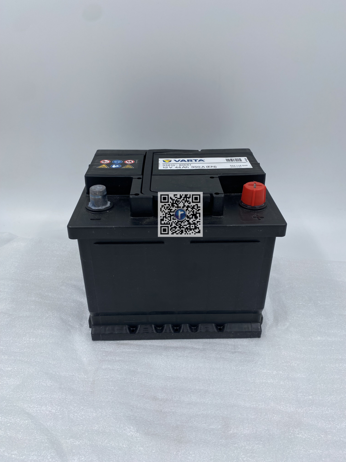 Trunk with Suzuki parts - BATTERY 12V 44AH 350AMP - Suzuki 33610-83E62-000