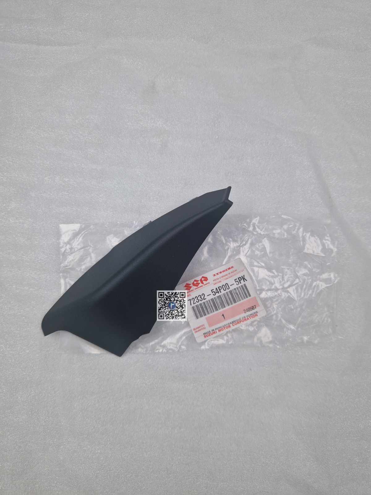 Caroserie - ENGINE HOOD RIGHT HINGE ORNAMENT - 72332-54P00-5PK