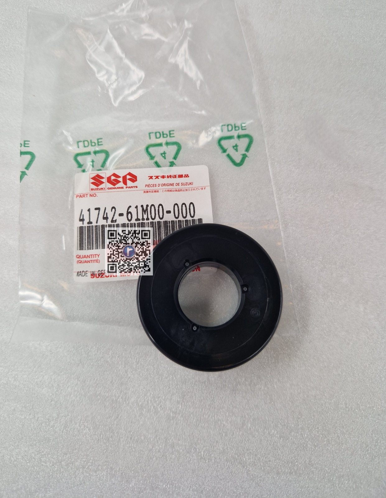 Coffre avec pieces Suzuki - ROULEMENT DE BRIDE D'AMORTISSEUR AVANT - Suzuki SX4 / S-Cross / Vitara 41742-61M00-000