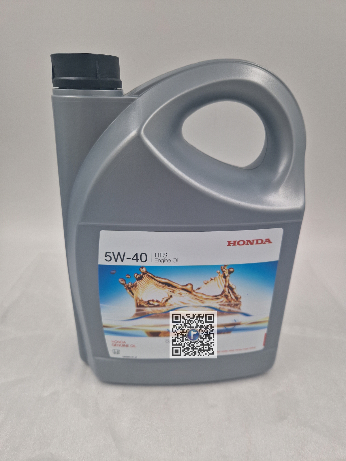 Trunk with Honda parts - ENGINE OIL 5W40 HFS 4L - Honda 08232P99E4LPRO