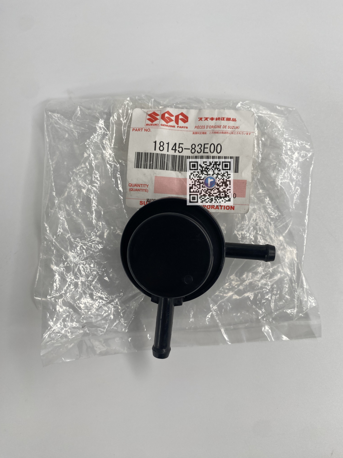 Багажник с запчастями Suzuki - ПРОДУВНИЙ КЛАПАН - 18145-83E00-000