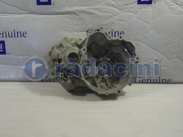 Carcasa cutie viteza (motor) cod 24711-78B00-000 [2]