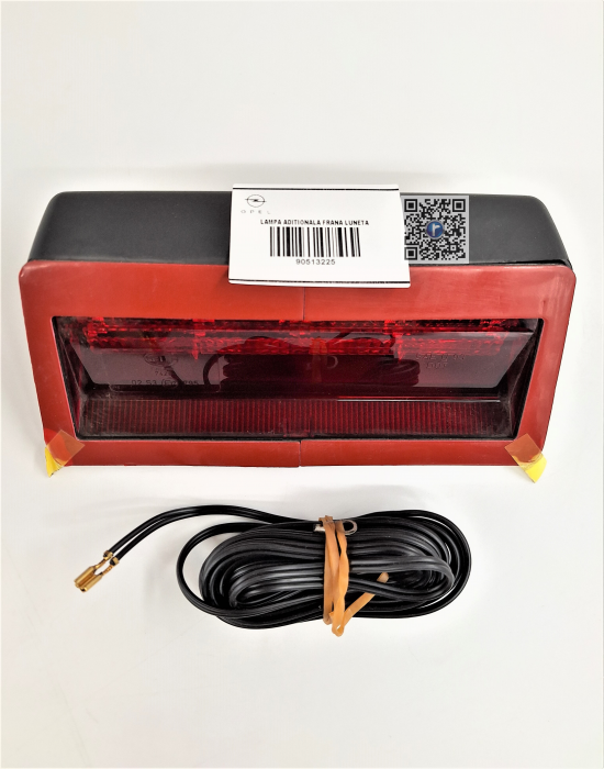 ZUSÄTZLICHE WINDSCHUTZSCHEIBEN-BREMSLEUCHTE - Opel 90513225 [1]