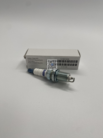 Багажник с автозапчастями - СВІЧКА ЗАПАЛЮВАННЯ - A16XER, A18XER / 95519058