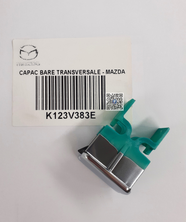 Coffre avec pieces de voiture - COUVERCLE DE PARE-CHOCS TRANSVERSAL - Mazda K123V383E