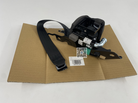 Coffre avec pieces Mazda - CEINTURE DE SÉCURITÉ ARRIÈRE DROITE - DBYP57LM0