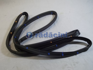 CAROSERIE (EXTERIOR) - Weatherstrip right rear door  95021343
