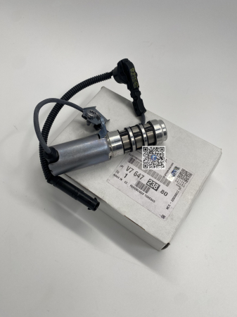 Coffre avec pieces de voiture - ÉLECTROVANNE - V764723880