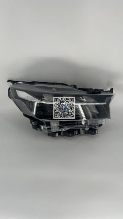 Trunk with Suzuki parts - FAR DREAPTA - S-CROSS HYBRID 35100-63T01-000