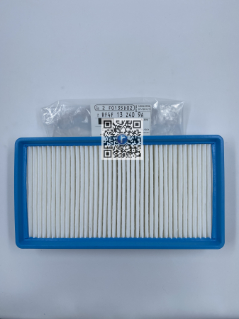 Portbagajul cu piese auto - FILTRU AER - RF4F13Z40 9A