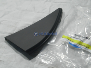 CAROSERIE (INTERIOR) - Garnisaj int colt usa spate dreapta cod 96657229