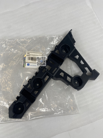 Багажник с автозапчастями - НАПРАВЛЯЮЧА ПРАВОГО ЗАДНЬОГО БАМПЕРА - Opel Insignia-B YR00264280