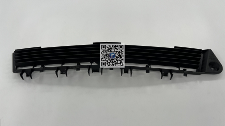 Багажник с автозапчастями - GRILA CENTRALA BARA FATA Y30DT - VC <06 / 1400314 13164481