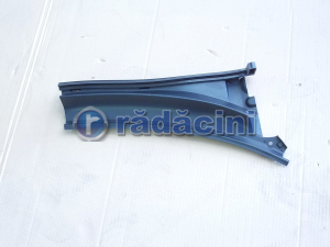 CAROSERIE (EXTERIOR) - Grila dreapta parbriz cod 91151FC070