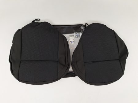 Coffre avec pieces de voiture - ENSEMBLE DE HOUSSES DE SIEGES - Dacia 873704555R