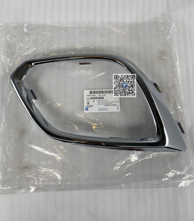 Багажник с автозапчастями - ПРАВИЙ ПРОЕКТОР ОРНАМЕНТ - Opel Antara 25953668