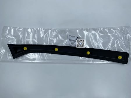 ORNAMENT STALP CENTRAL DREAPTA -  ZB 05<15 / 122826 13131954 [1]